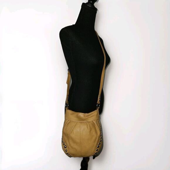 B. Makowsky Studded Tan Leather Crossbody 9x10 - Picture 2 of 11